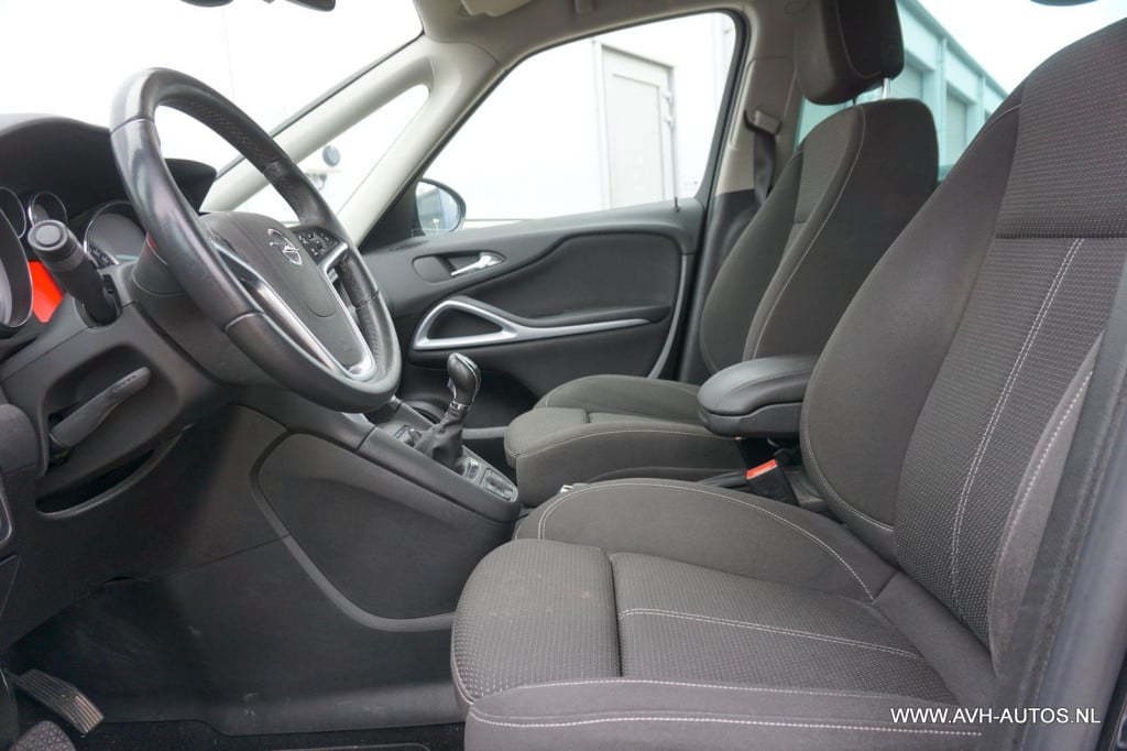 Opel Zafira tourer 1.4 berlin