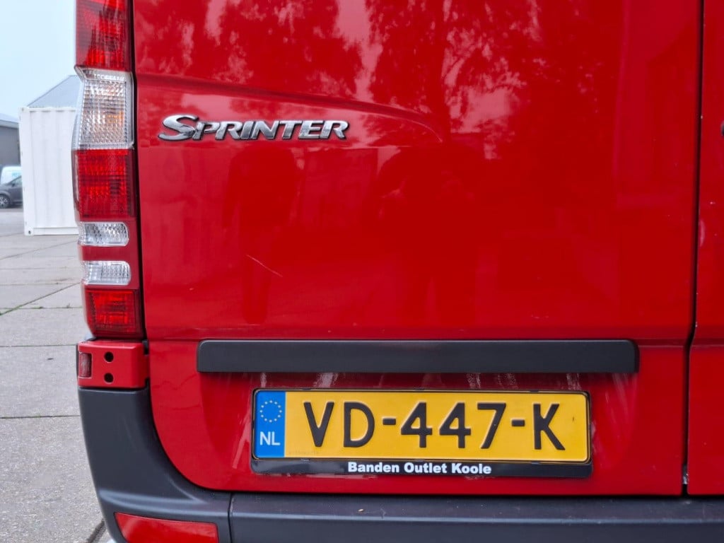 Mercedes-Benz Sprinter 210 2.2 cdi 366 functional hd 3 zits / side bars / p