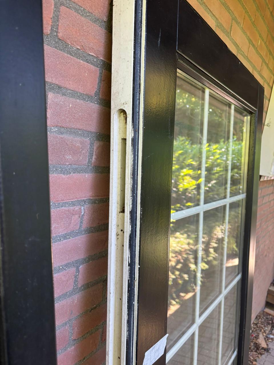 Hardhouten tuindeuren als nieuw met dubbelglas
