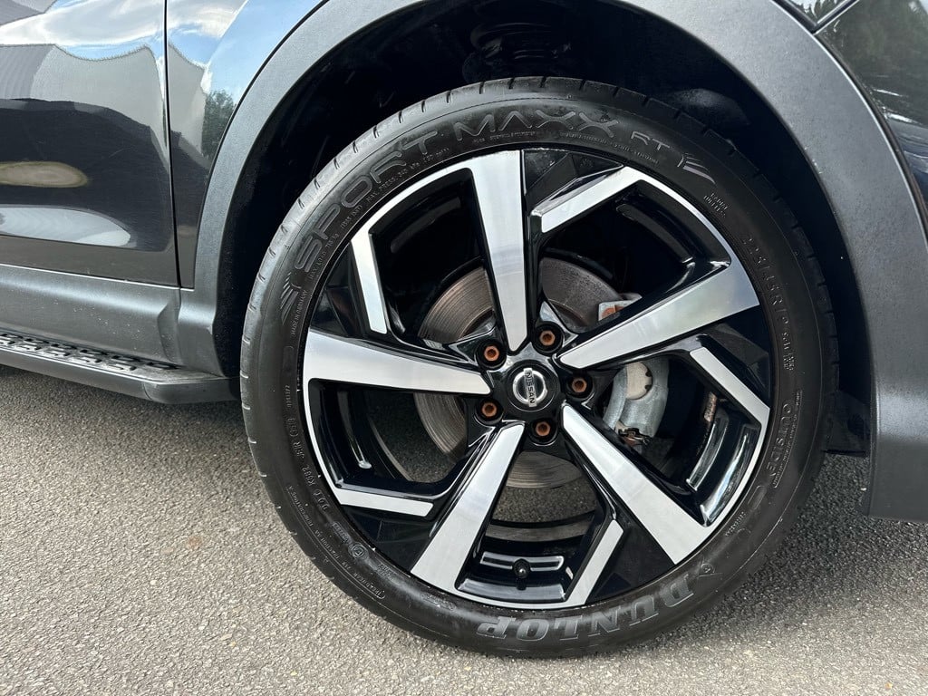 Nissan Qashqai 1.3 dig-t n-connecta