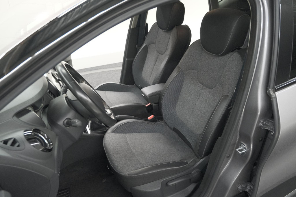 Renault Captur tce 90 intens | camera | navigatie | parkeersensoren | clima