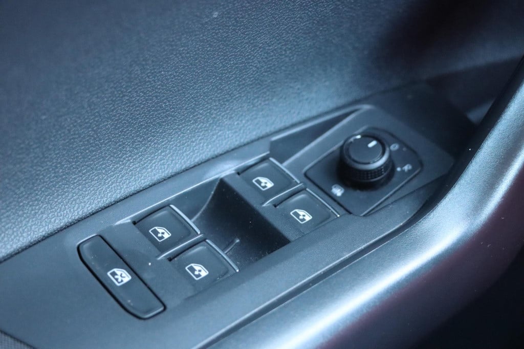 Volkswagen Polo 1.0 tsi comfortline business