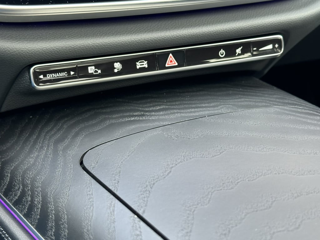 Mercedes-Benz E-Klasse 300 e amg line l nieuw model i panoramadak l distron