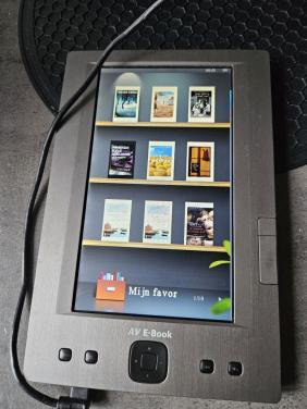 Zgan autovision AV-701 e-reader in nette en werkende staat