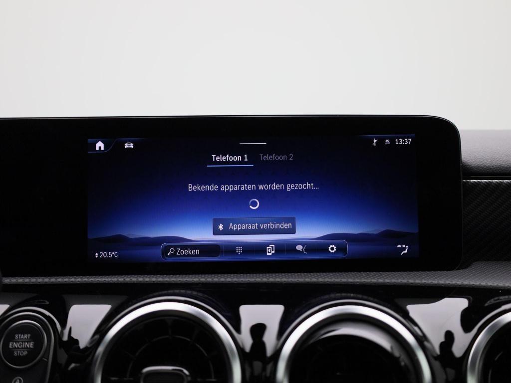 Mercedes-Benz A-Klasse 180 business line | automaat | panorama dak | leder 