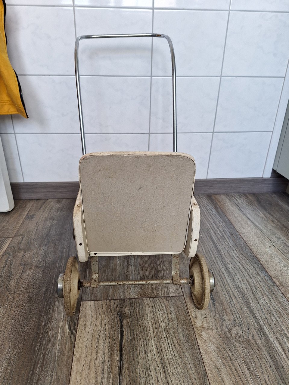 Poppen wagen retro jaren 70