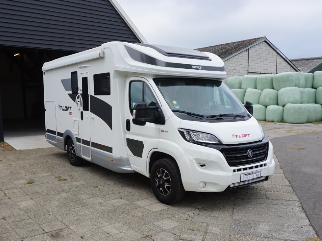 Elnagh T-Loft 450 uit 2021 met 30000km euro 6