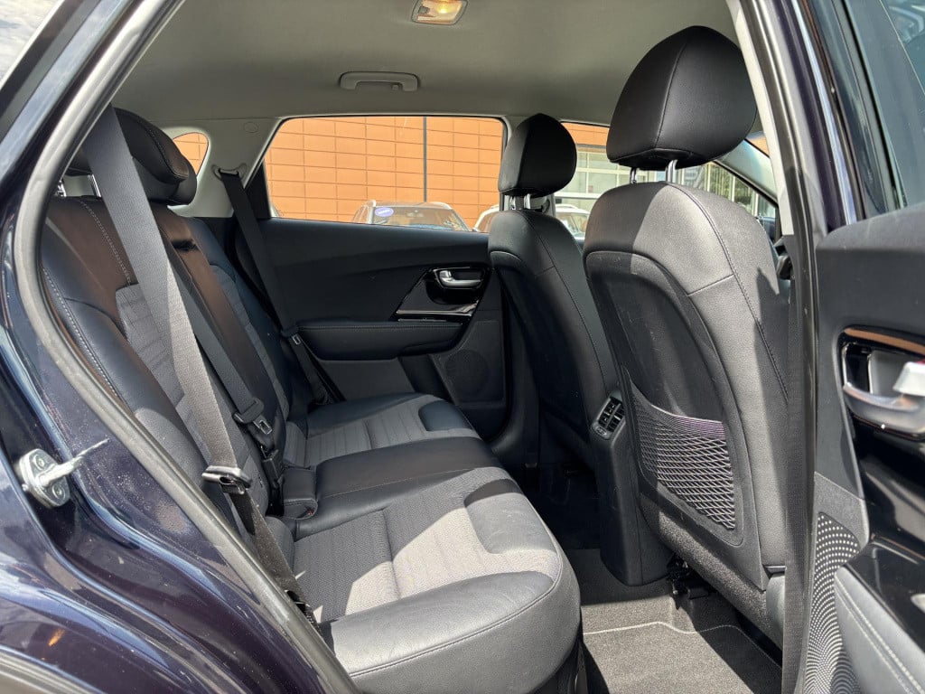 Kia Niro 1.6 gdi hybrid dynamicline | trekhaak | navigatie | camera | apple