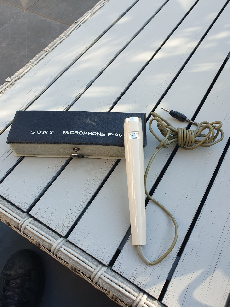 Leuke jaren 70 Sony Dynamic F-96 microfoon in originele doos...