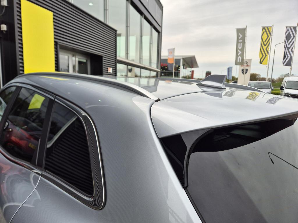 Renault Kadjar 1.3 tce 140 edc automaat techno all season banden, led, blin