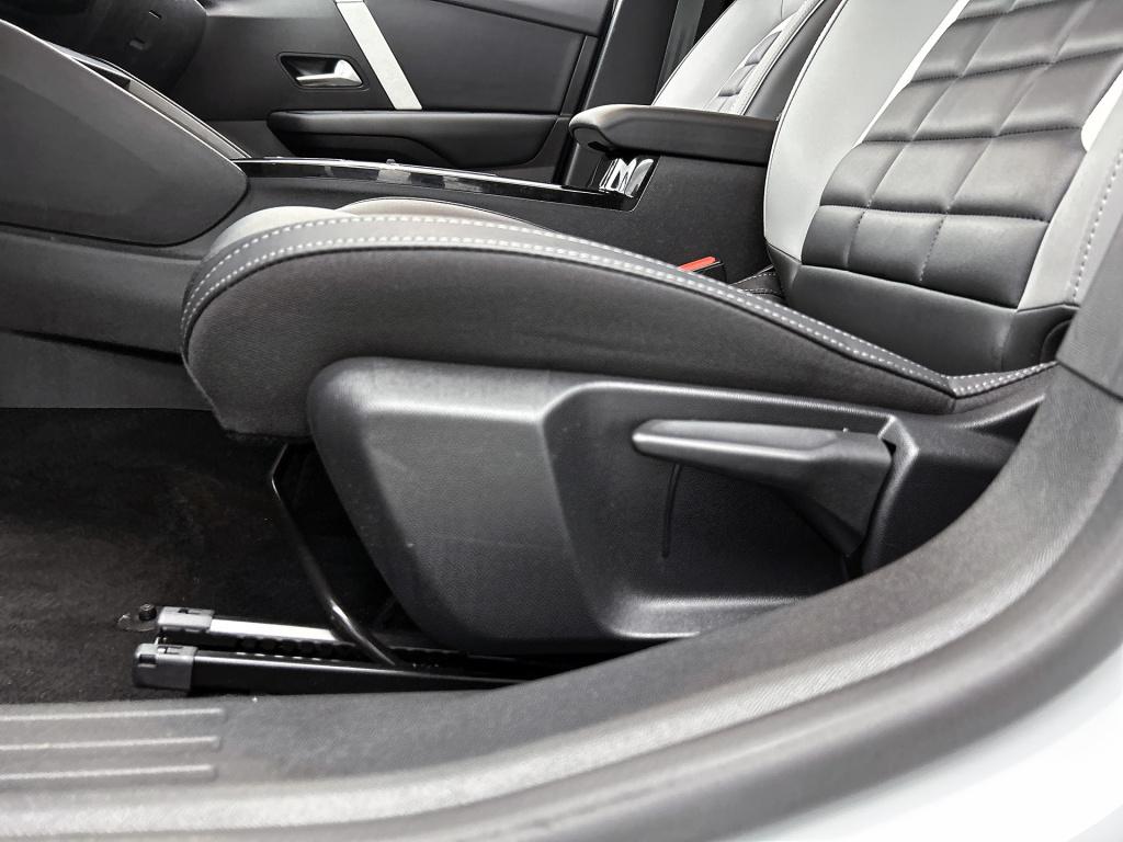 Citroen C4 130 pk automaat max | rijklaar | adaptive cruise | keyless entry