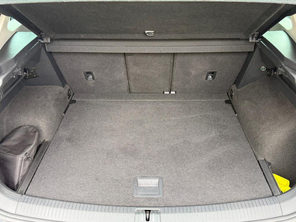 Volkswagen Tiguan 1.5 tsi elegance