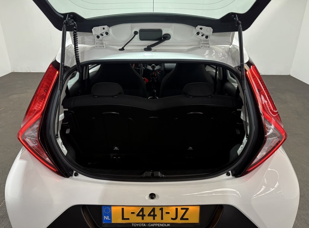 Toyota Aygo 1.0 vvt-i x-fun | airco |