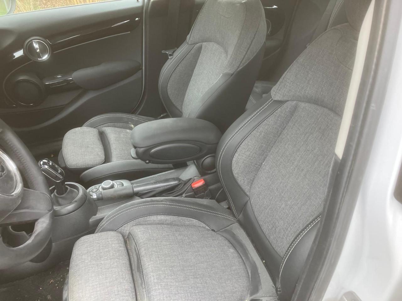 Mini Cooper 1.5 Automaat Camden