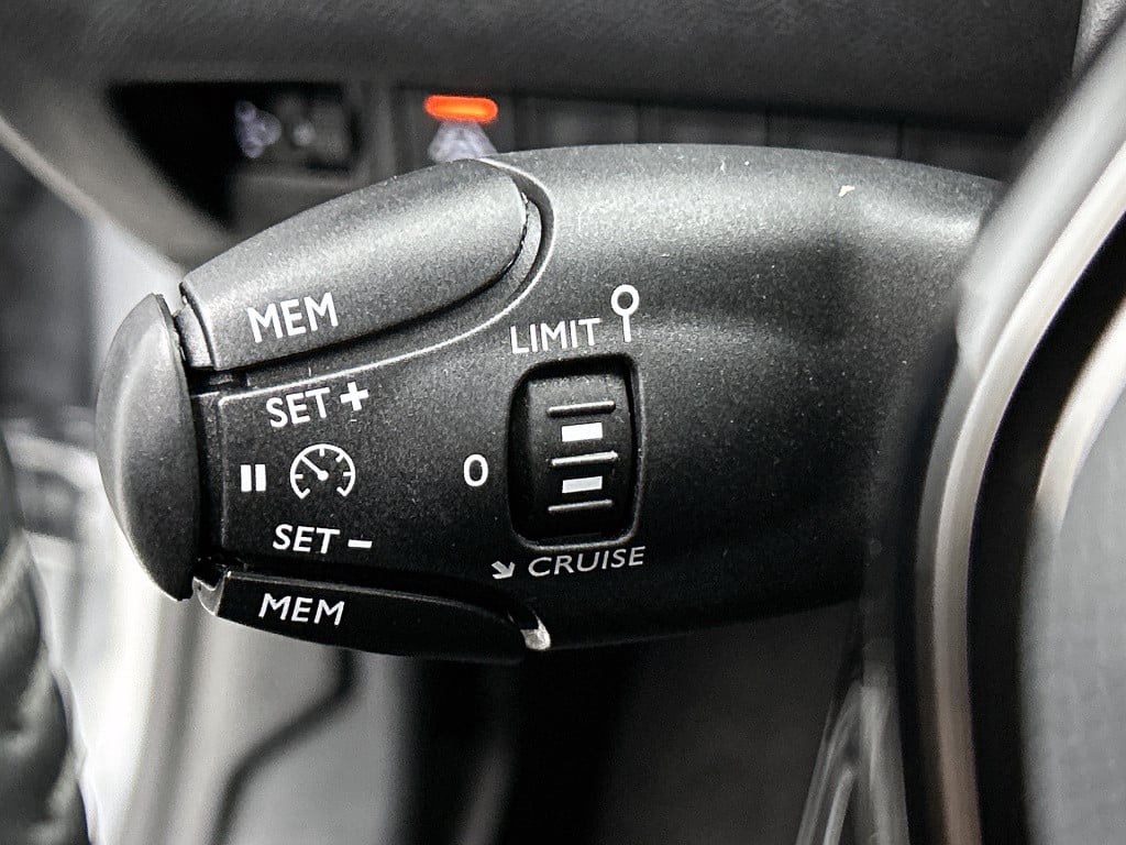 Peugeot 208 75 pk active | rijklaar |
