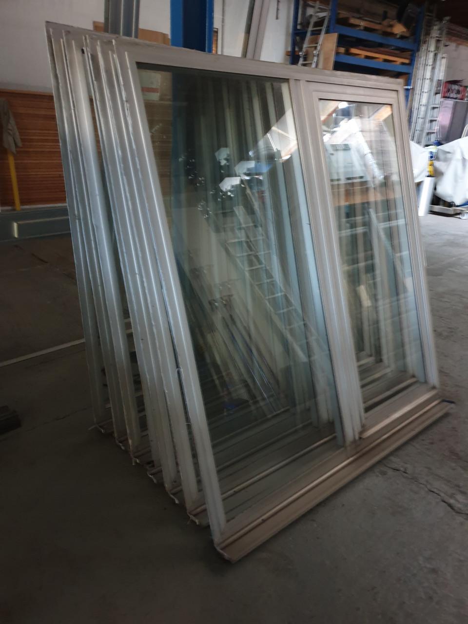 ALUMINIUM KOZIJNEN 7 STUKS