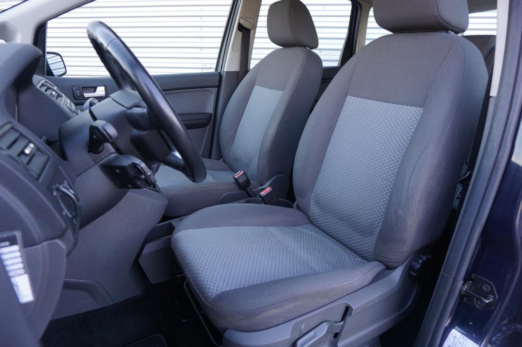 Ford C-max focus 1.6-16v futura airco / elektr. ramen / cruise / trekhaak /