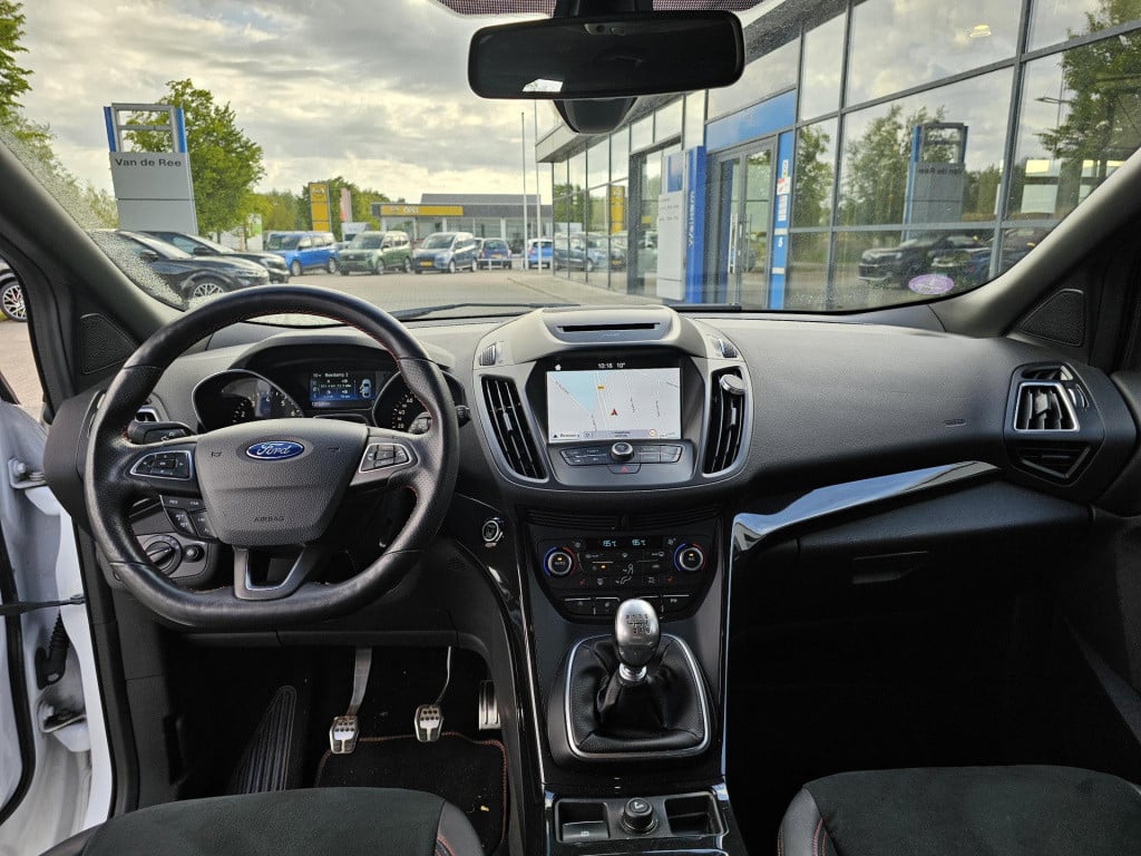 Ford Kuga 1.5 ecoboost st line