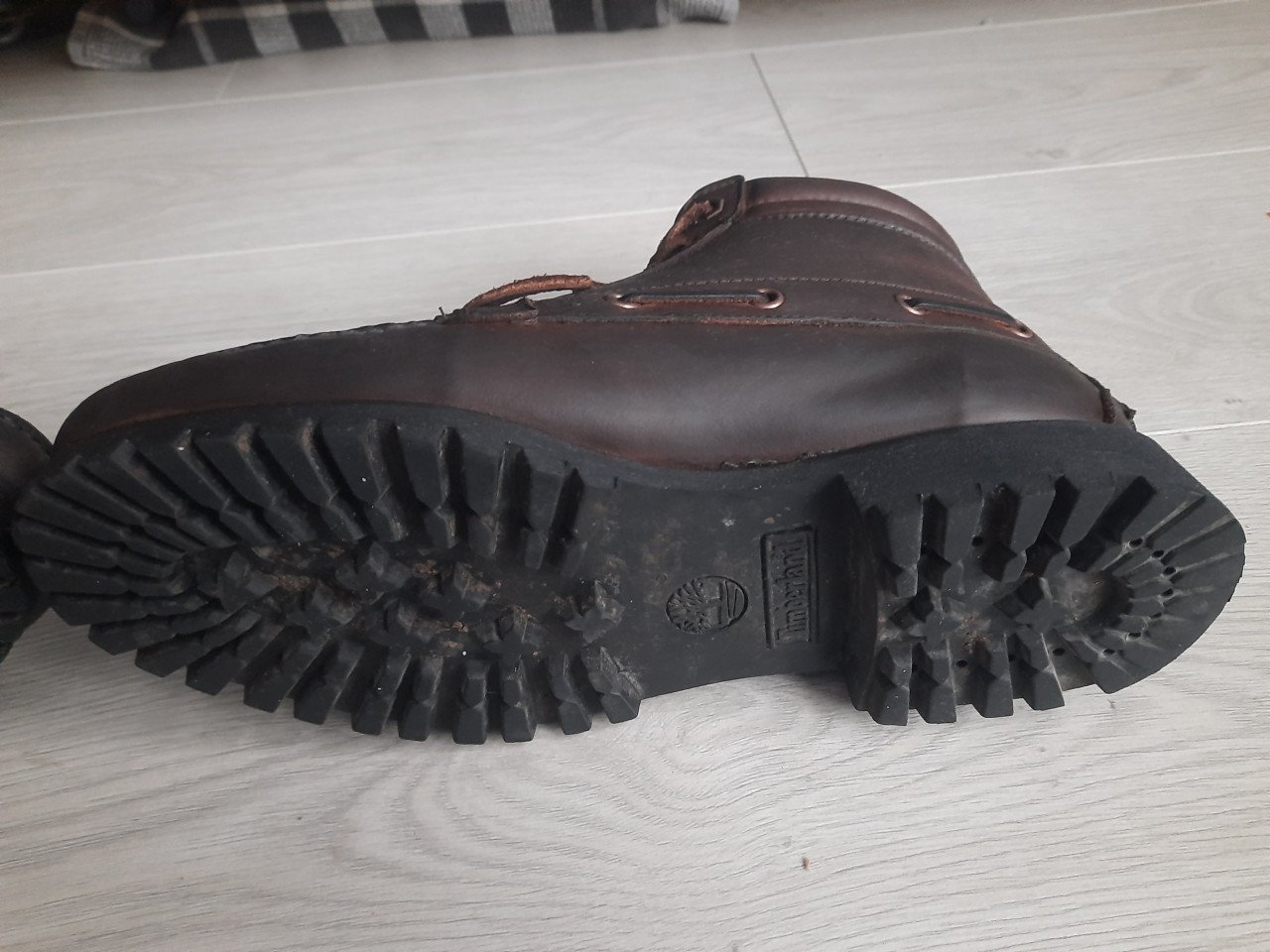 Timberland lederen schoenen bijna nieuw nieuwprijs € 189,- Nu maar € 89,-