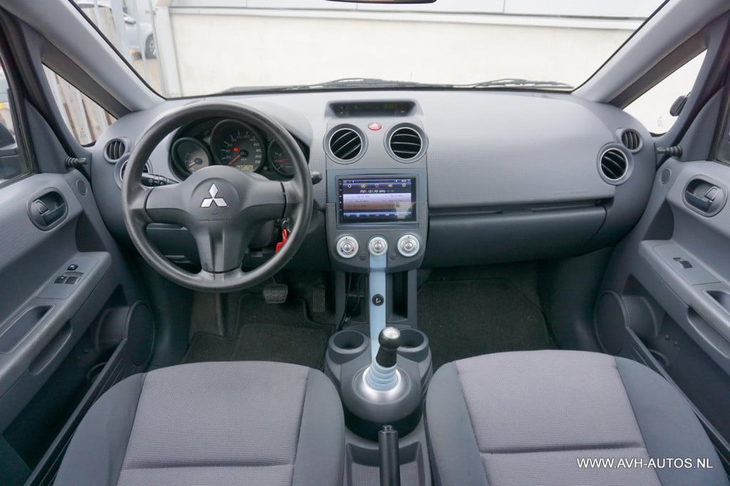 Mitsubishi Colt 1.5 inform cool pack automaat