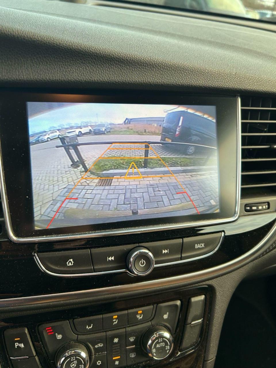 Opel Mokka 1.4 turbo innovation | trekhaak | automaat | lederen bekleding |