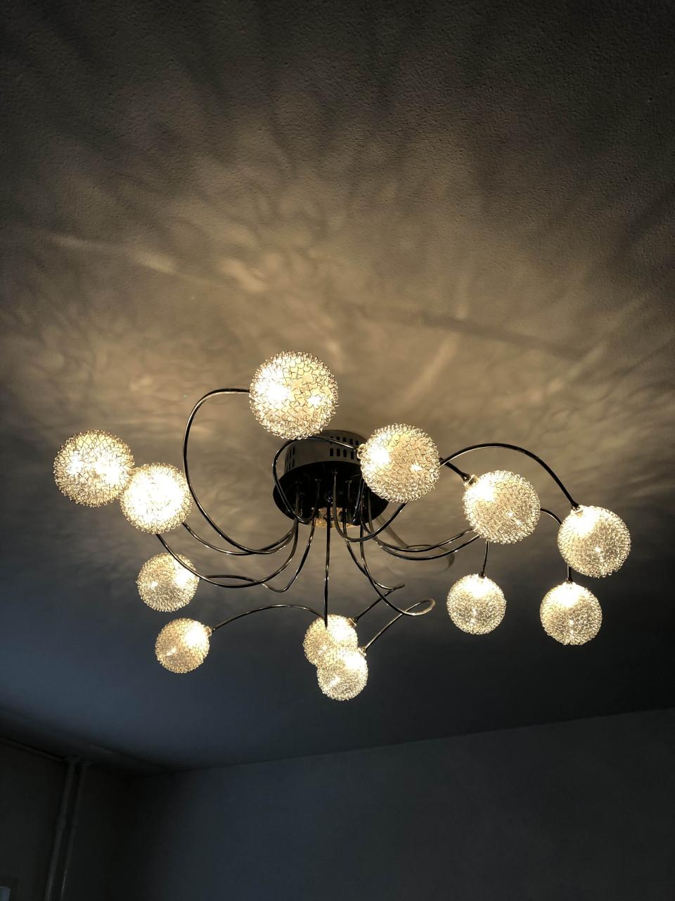 Moderne design plafondlamp met 12 glazen bolletjes – dimbaar – chroom