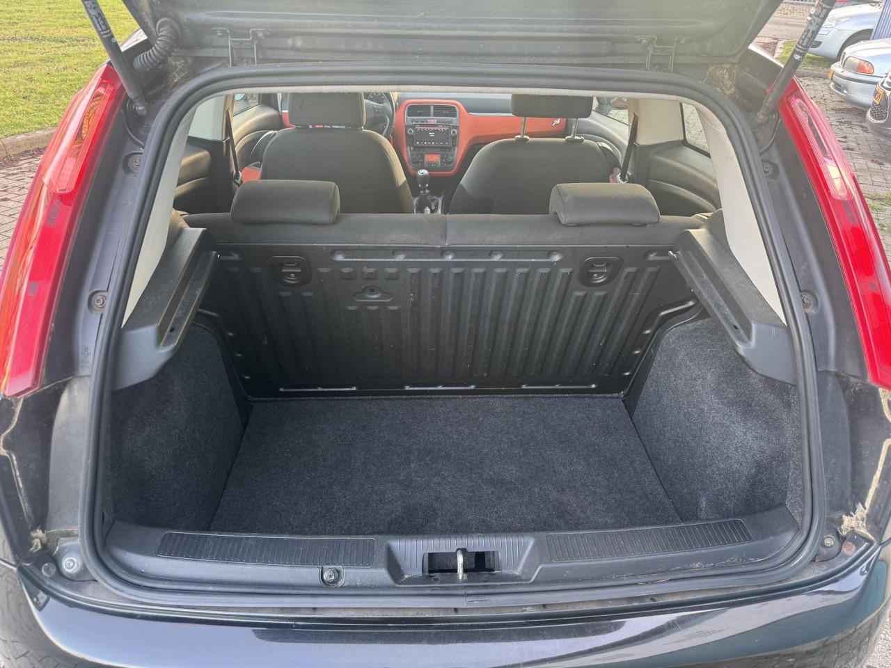 Te Koop Leuke FIat Grande Punto 1.4 16v 2006