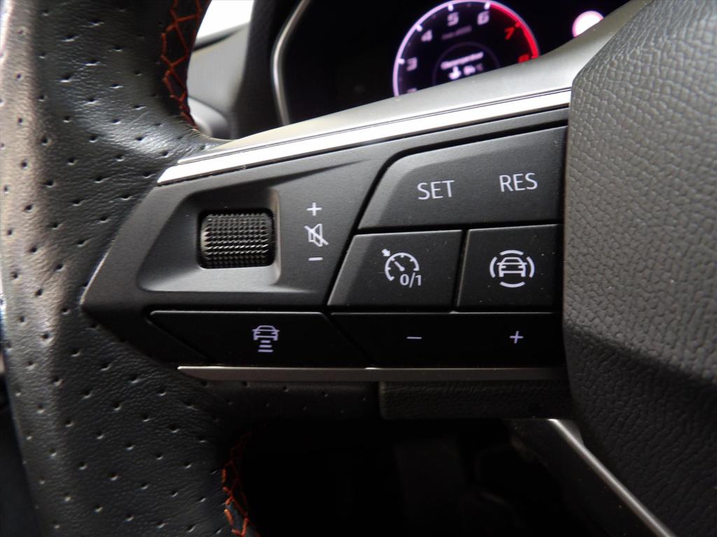 Seat Leon 1.5 tsi 150pk fr