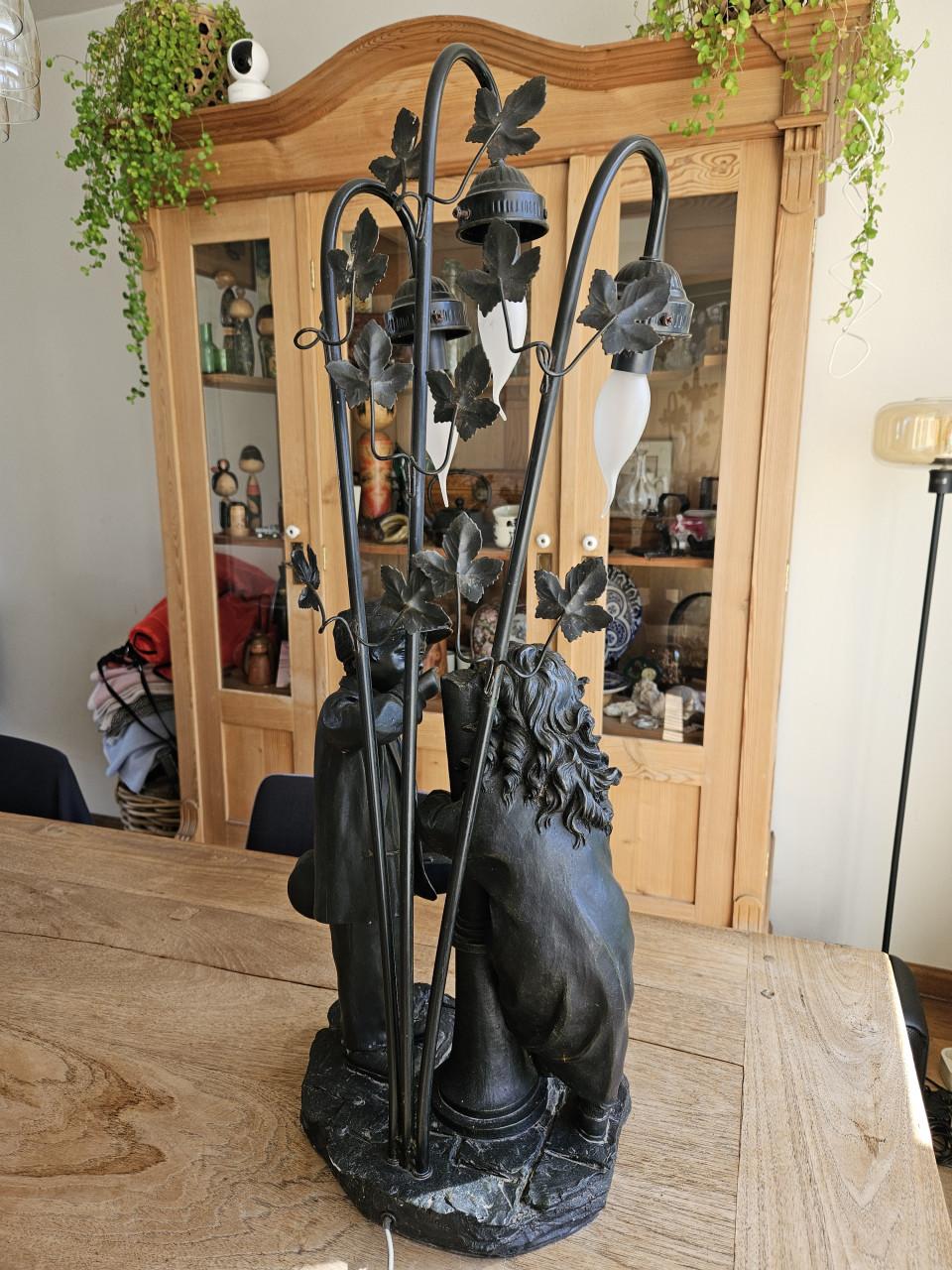 Prachtige Tafellamp 'De Jonge Geliefden' Moreau, Art Nouveau