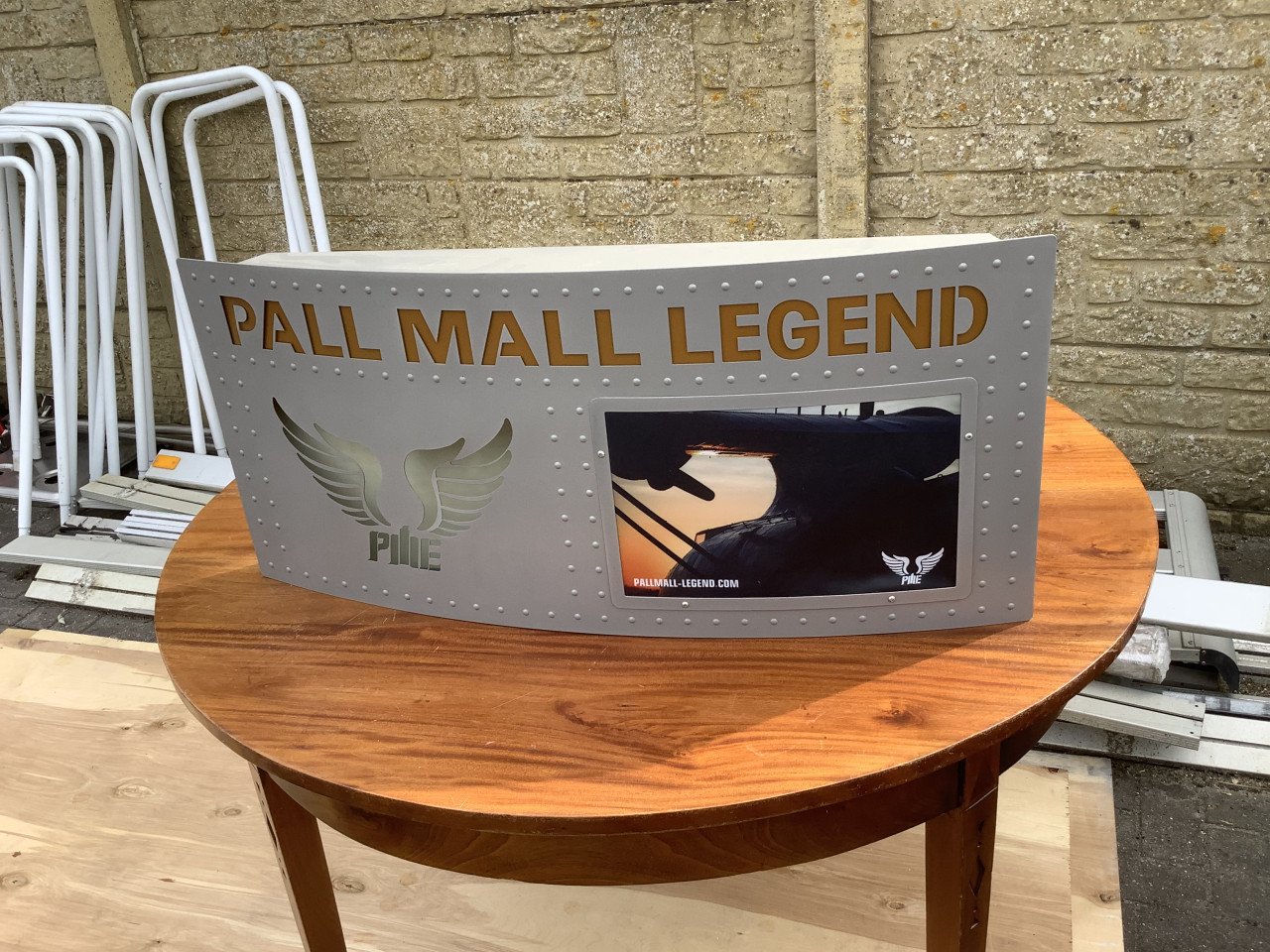 Pall Mall lichtbak reclame
