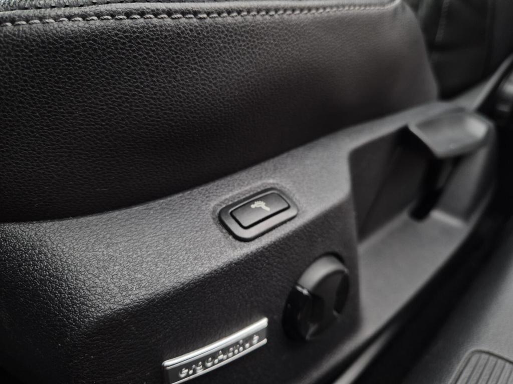 Volkswagen Golf 1.2 tsi comfortline / keyless / massagestoel / schuifdak / 