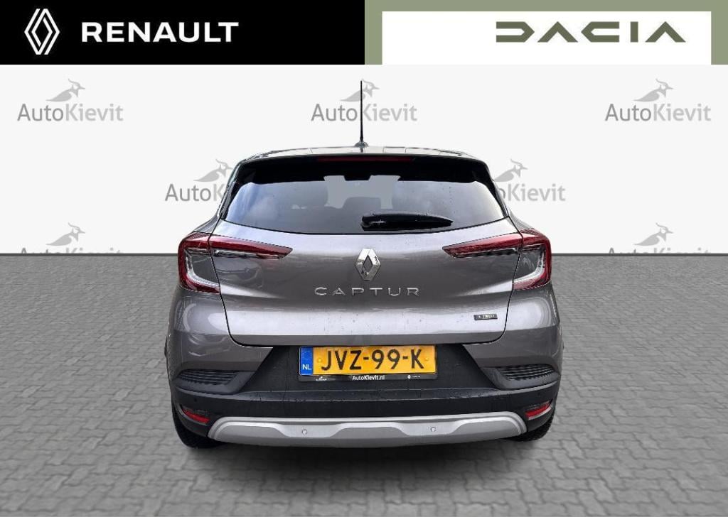 Renault Captur 1.6 e-tech hybrid 145 evolution