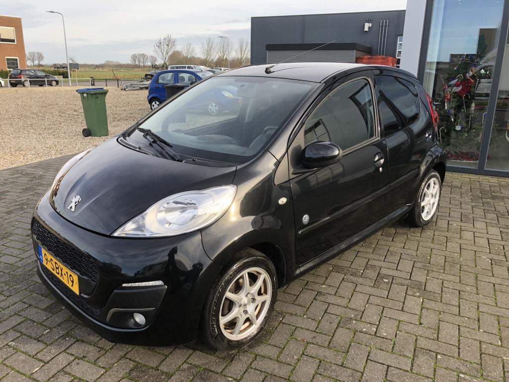 Peugeot 107 1.0 envy