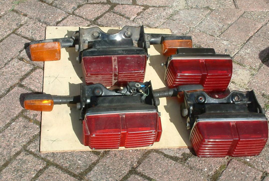 Koplamp modern en knipperlichten  led en lamp  doosje vol