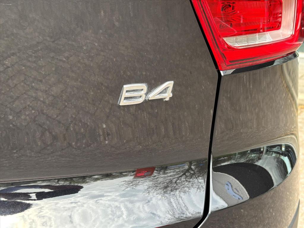 Volvo XC40 2.0 b4 core business| harman kardon| camera|blis| 1e eigenaar| r