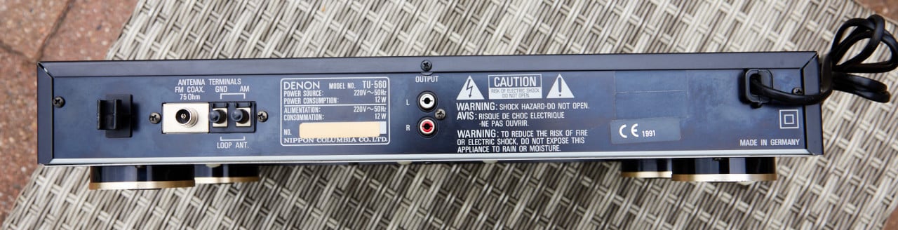 Denon TU-560 Tuner, zwart