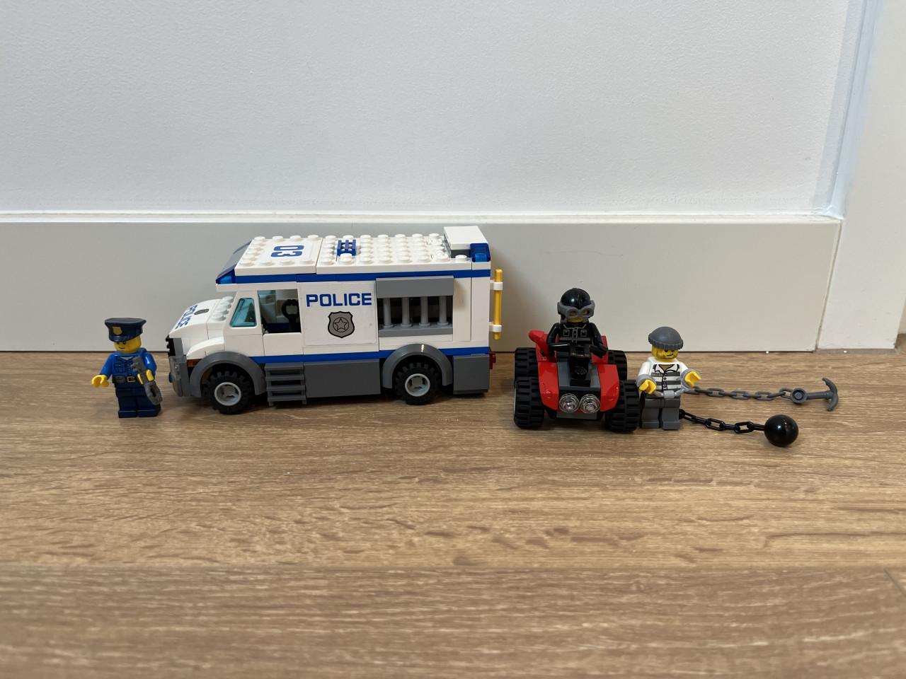 LEGO gevangenen transport voertuig