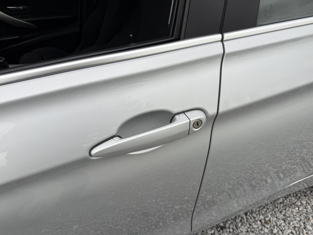 BMW 3-serie 320i 184pk executive sportline sedan