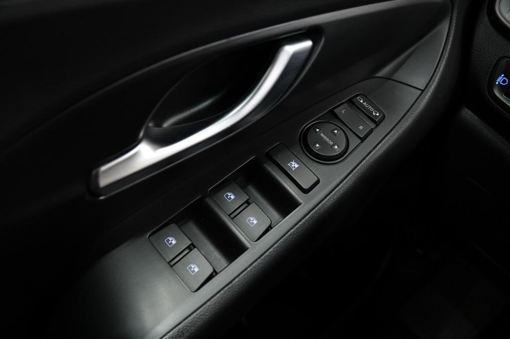 Hyundai I 30 1.0 t-gdi mhev | carplay | camera | cruise |