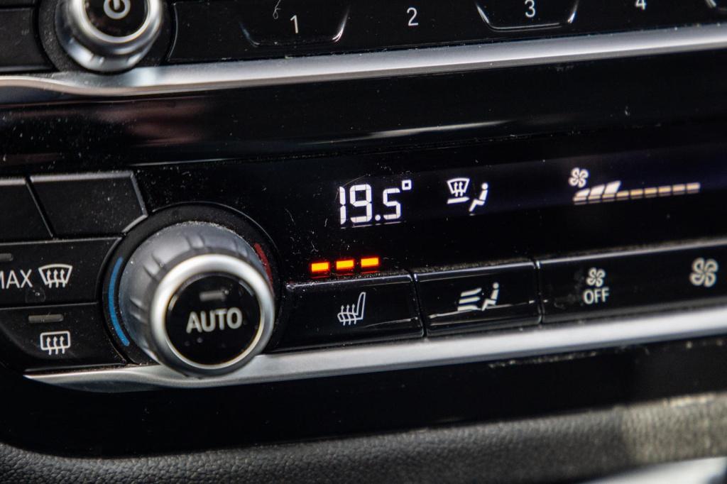 BMW X3 xdrive30e high executive bruin leer / panorama dak / automaat / plug