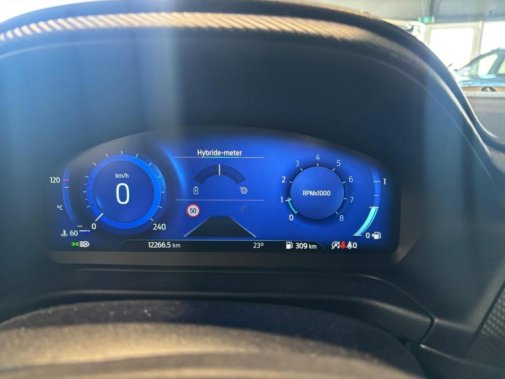 Ford Puma 1.0i ecoboost hybrid 125pk st-line x | adaptive cc panoramadak | 