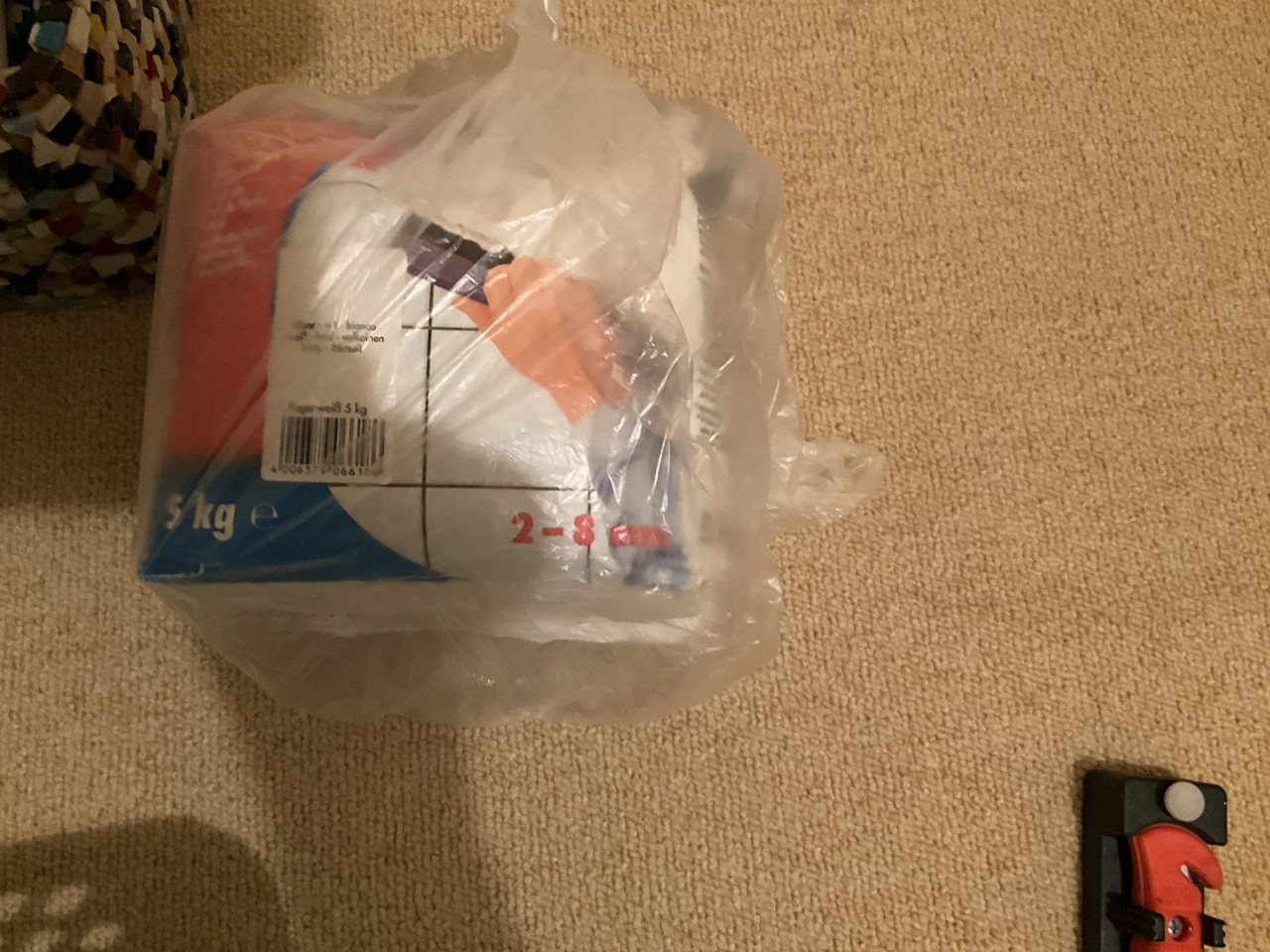 Keramiek en boek voor keramiek