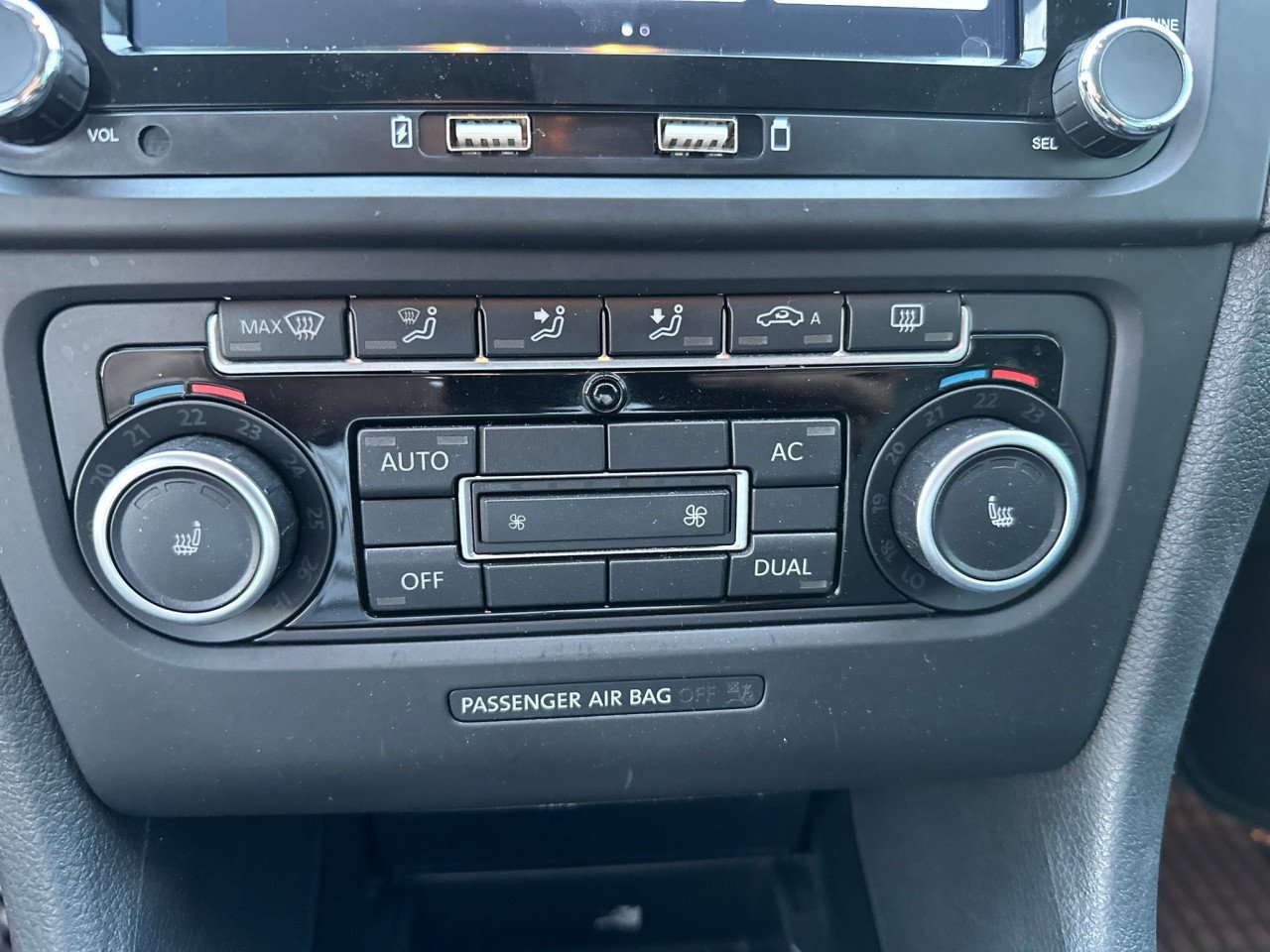 Volkswagen Golf 1.2 TSI Highline Style l Airco l Carplay