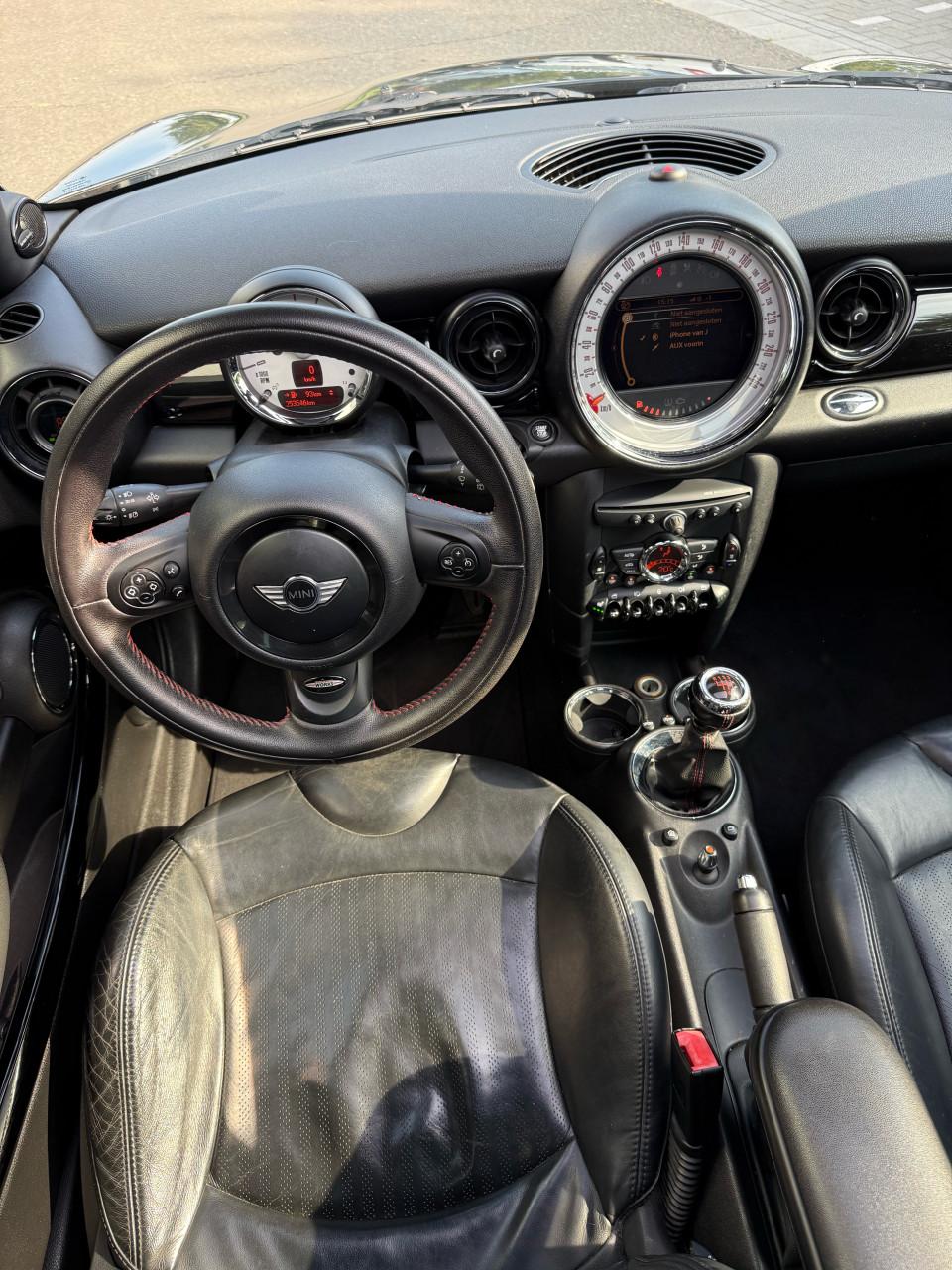 Mini Cooper S R56 - H&K|LEER|PANO|NAVI|JCW