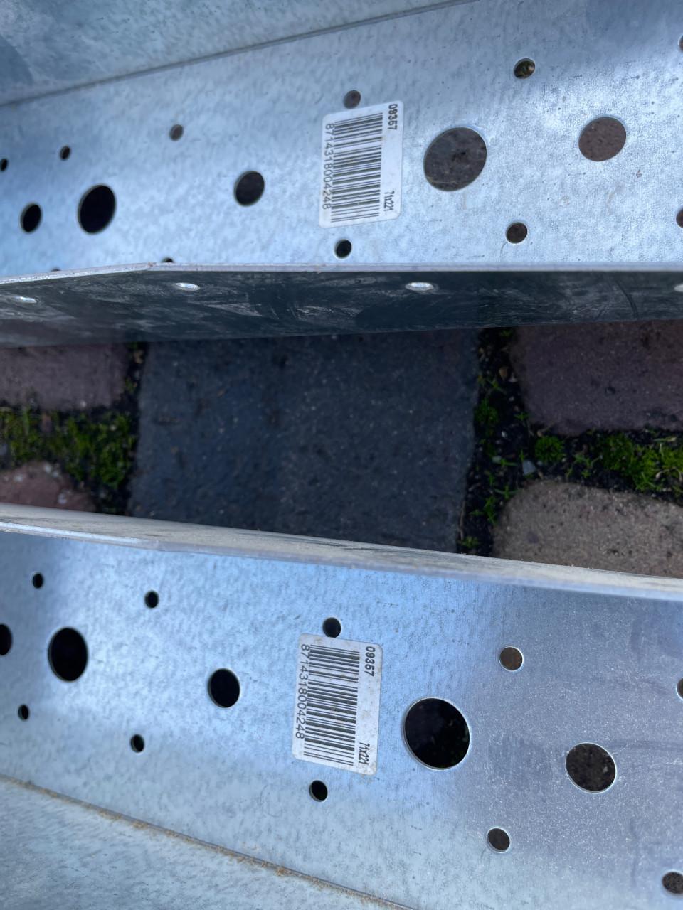 Balk dragers balkbevestiging