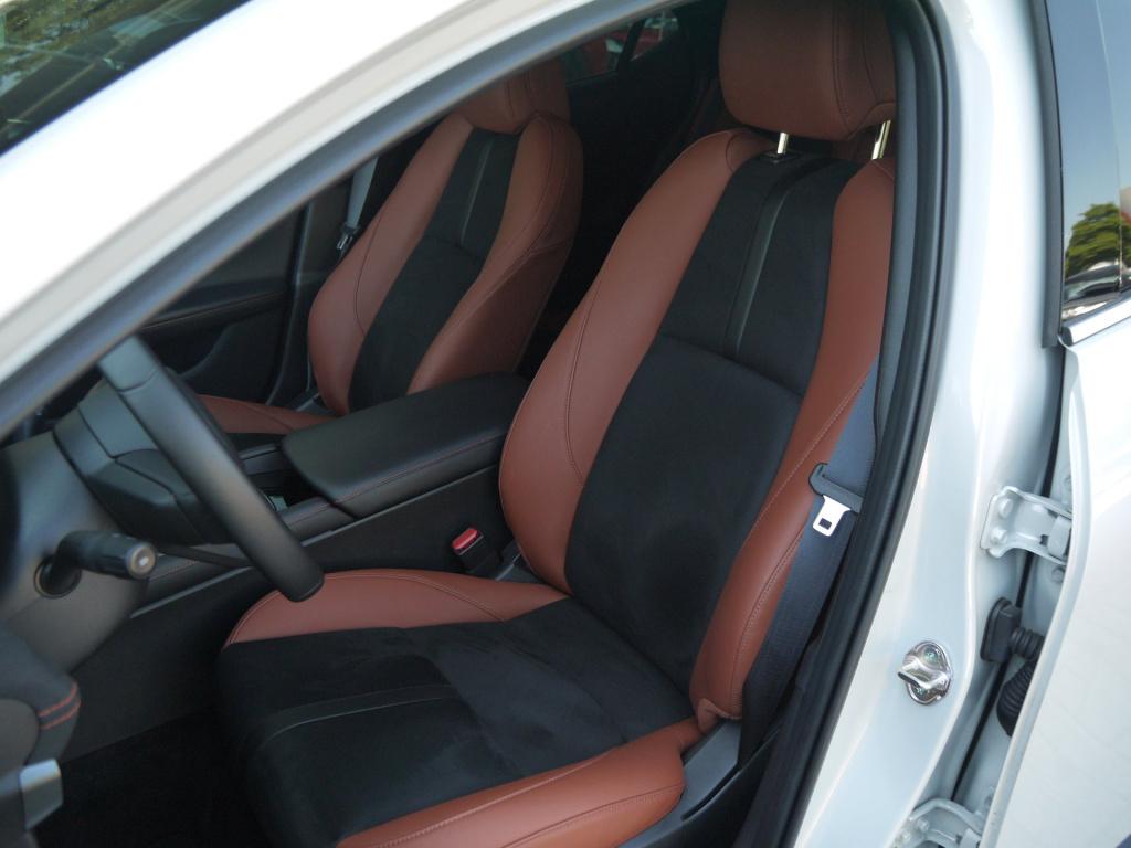 Mazda 3 2.0 e-skyactiv-x m hybrid 186 nagisa|rijklaar