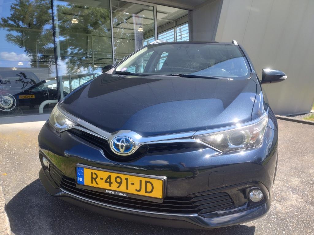 Toyota Auris touring sports 1.8 hybrid | automaat