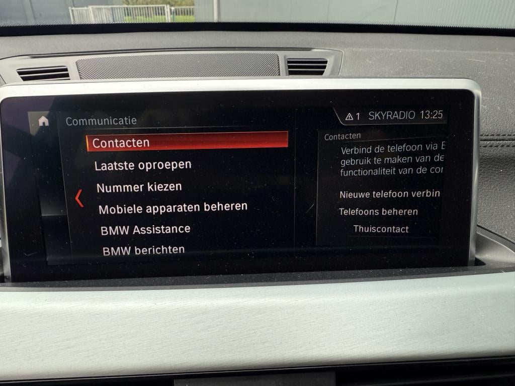 BMW X1 s-drive20i 192pk automaat high executive panoramadak