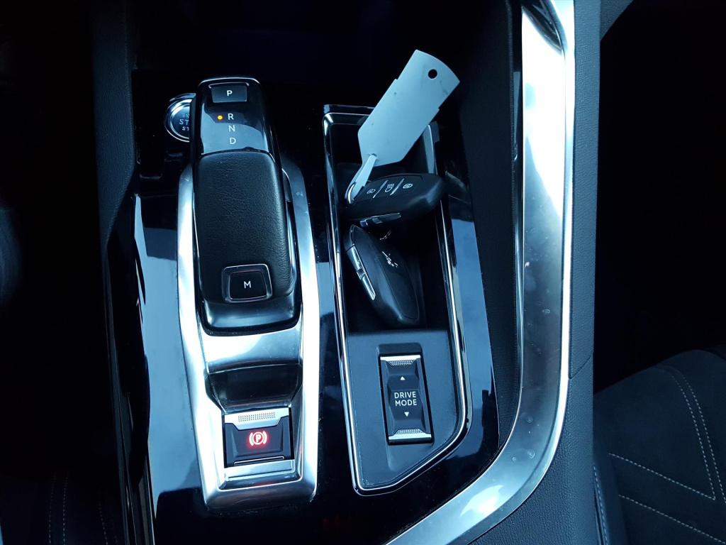 Peugeot 3008 1.2 130pk automaat gt black pack trekhaak | apple carplay & an