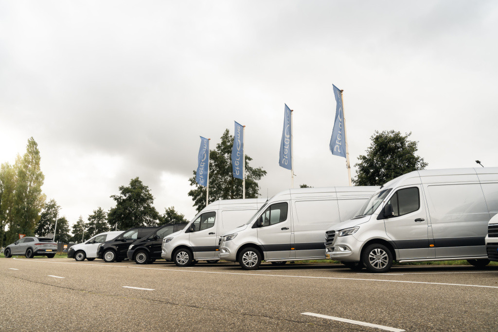 Mercedes-Benz Vito 110 cdi lang l zitcomfort pakket | mbux l apple carplay 